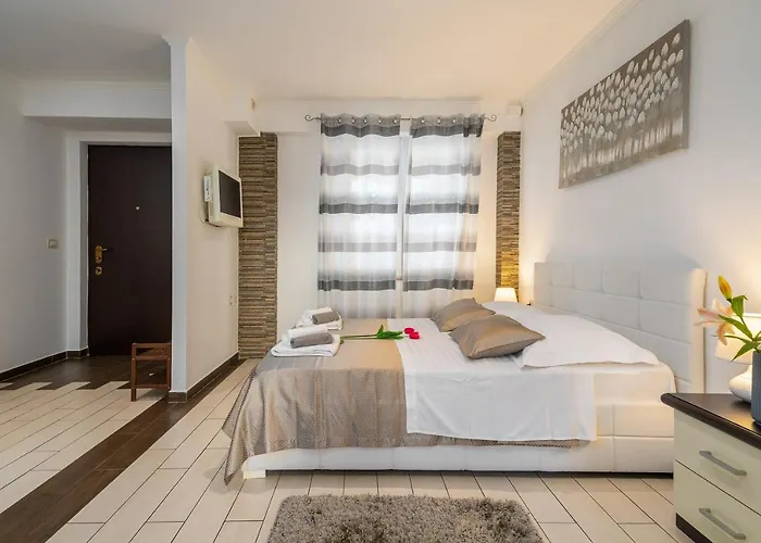 Apartman Studio La Luna *