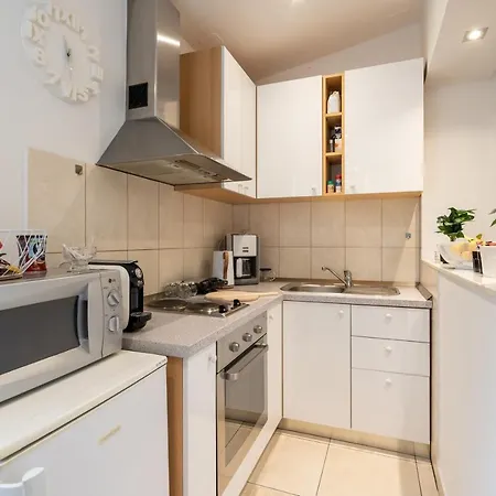 Studio La Luna דירה *